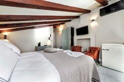 Zimmer Viola - Rovinj Kroatien